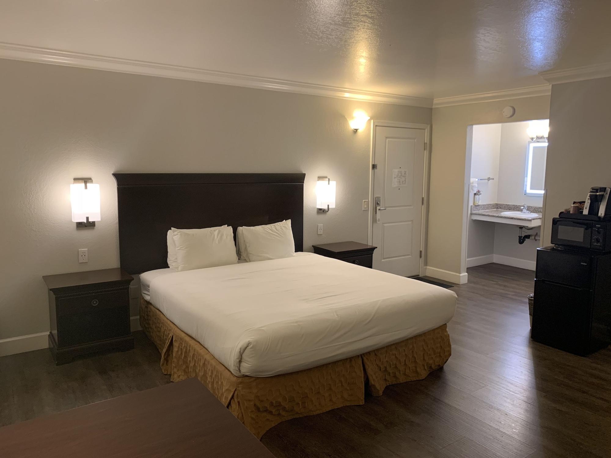 Stargazer Inn And Suites Monterey Exteriér fotografie