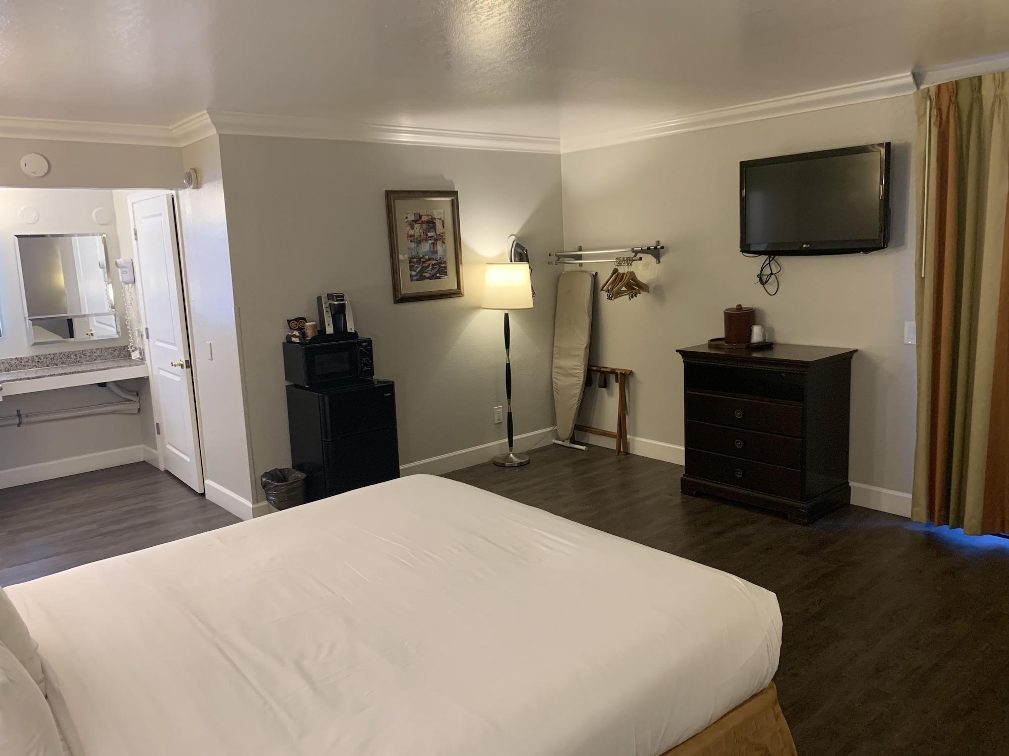 Stargazer Inn And Suites Monterey Exteriér fotografie