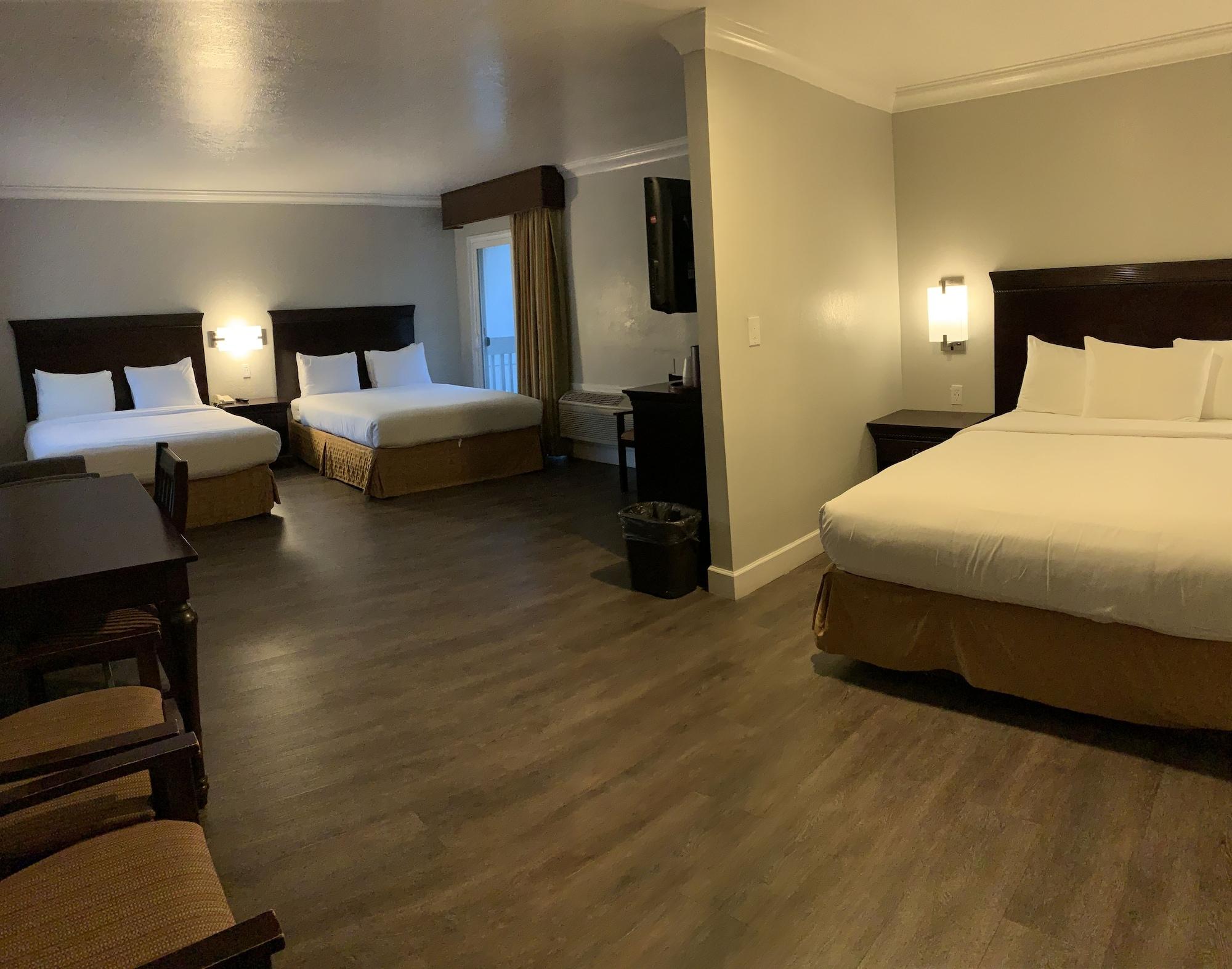 Stargazer Inn And Suites Monterey Exteriér fotografie