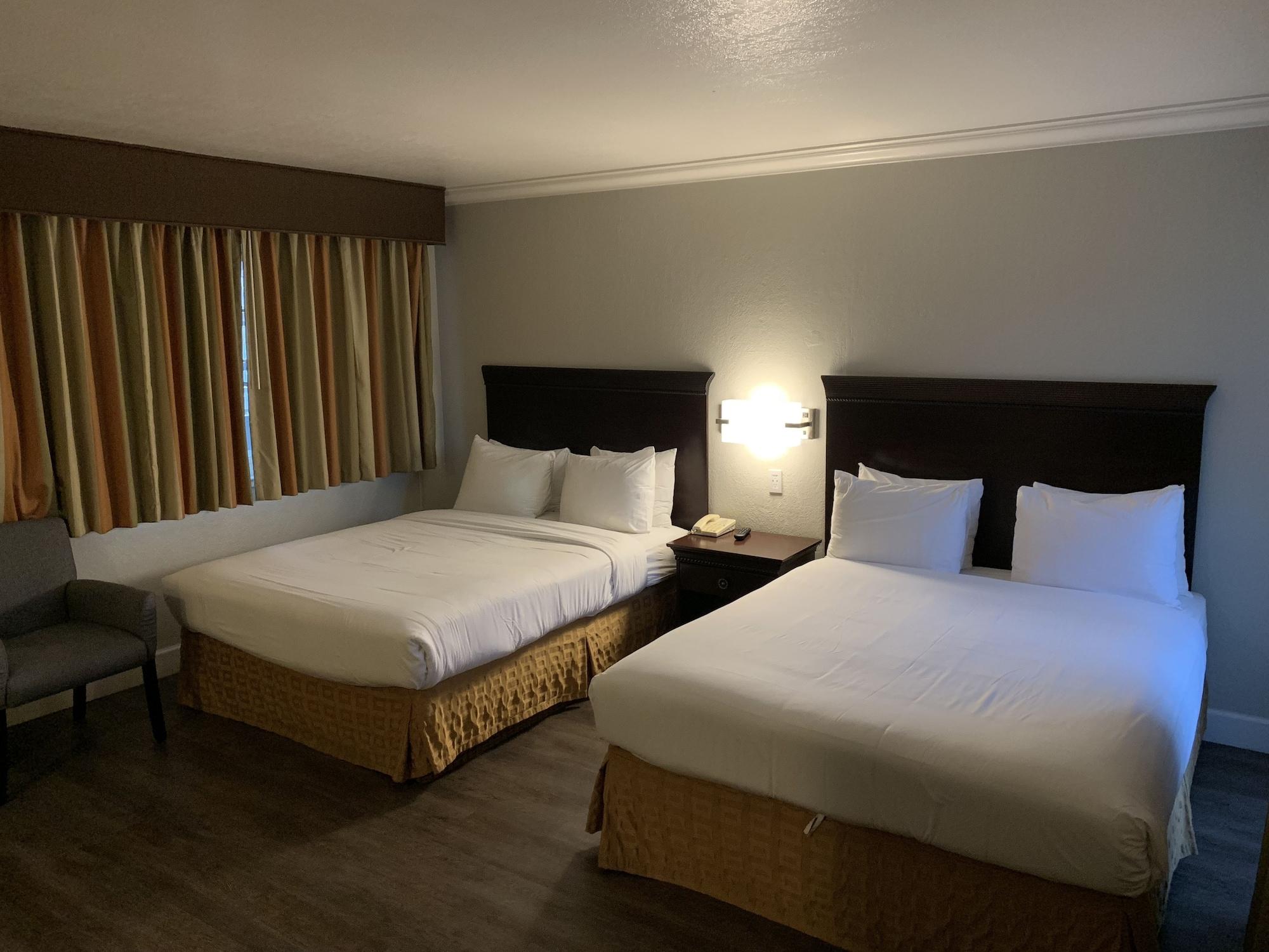 Stargazer Inn And Suites Monterey Exteriér fotografie