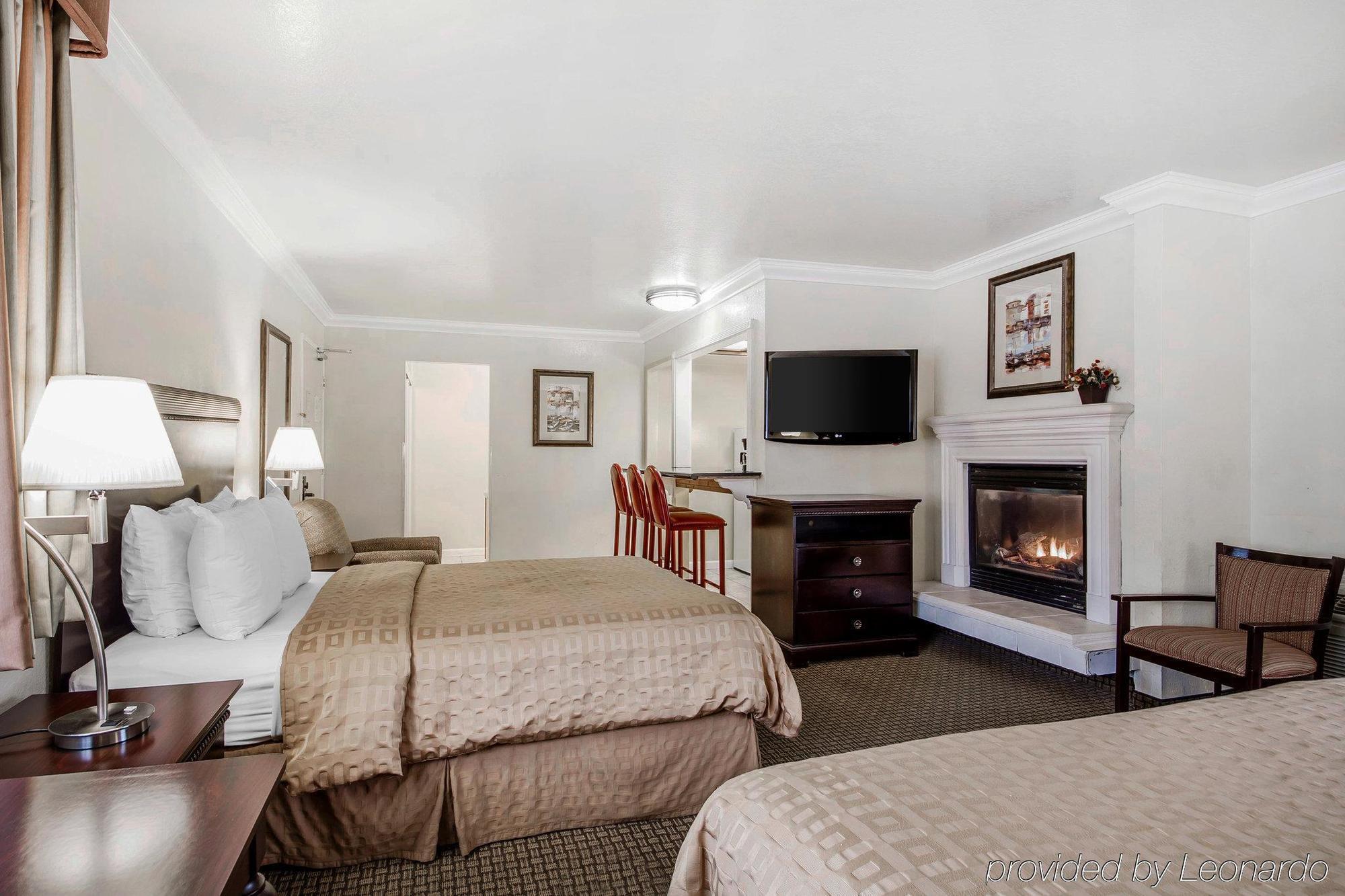 Stargazer Inn And Suites Monterey Exteriér fotografie