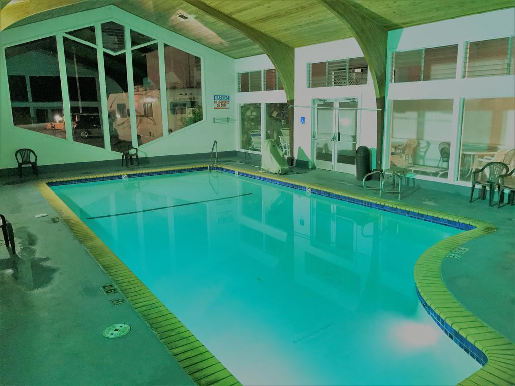 Stargazer Inn And Suites Monterey Exteriér fotografie