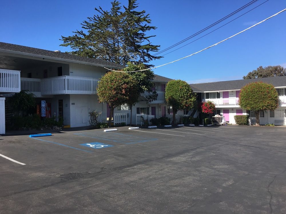 Stargazer Inn And Suites Monterey Exteriér fotografie