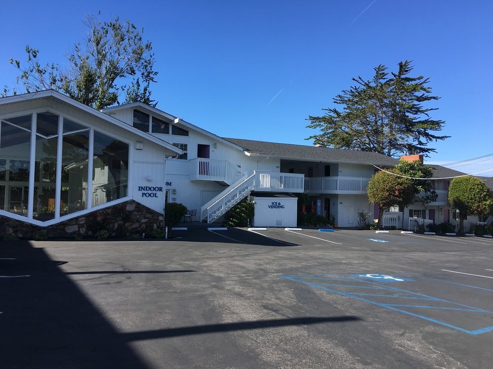 Stargazer Inn And Suites Monterey Exteriér fotografie